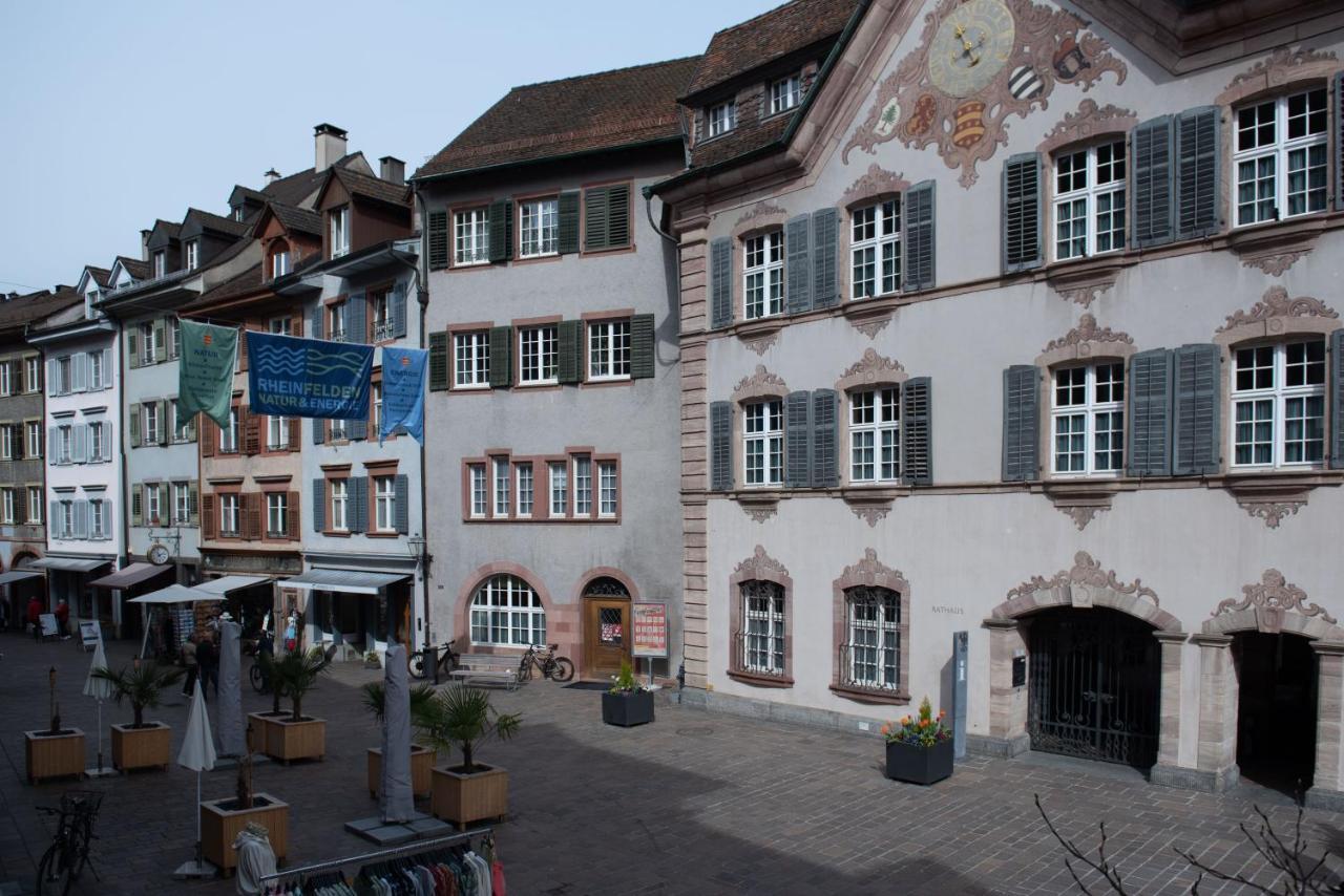 Unterkunft "Rathaus" Altstadt, Rheinfelden Schweiz Екстер'єр фото